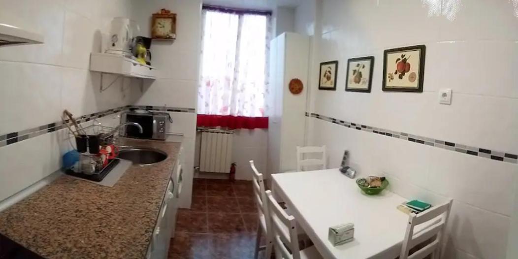 Las Golondrinas Zaragoza Habitacion Individual ภายนอก รูปภาพ